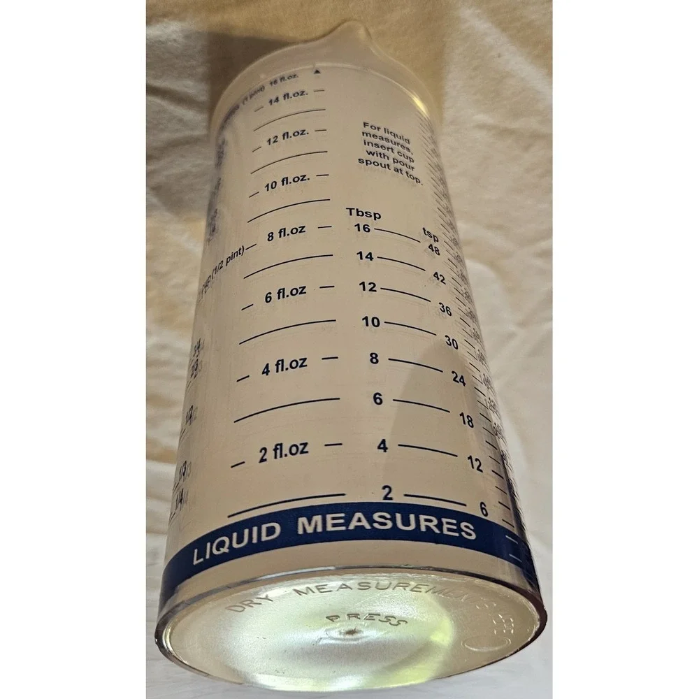 Vintage Pampered Chef Measure All Adjustable Measuring Cup 2‎ Cup USA Made